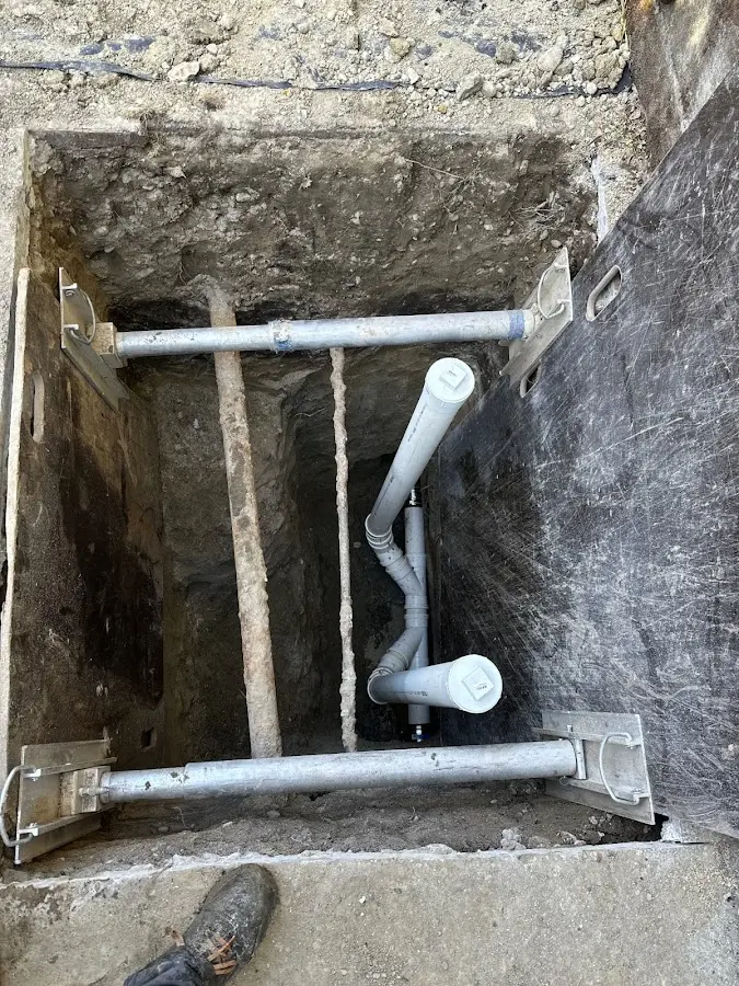 Experienced plumber completing Gas Line Repair work in Linton Hall
